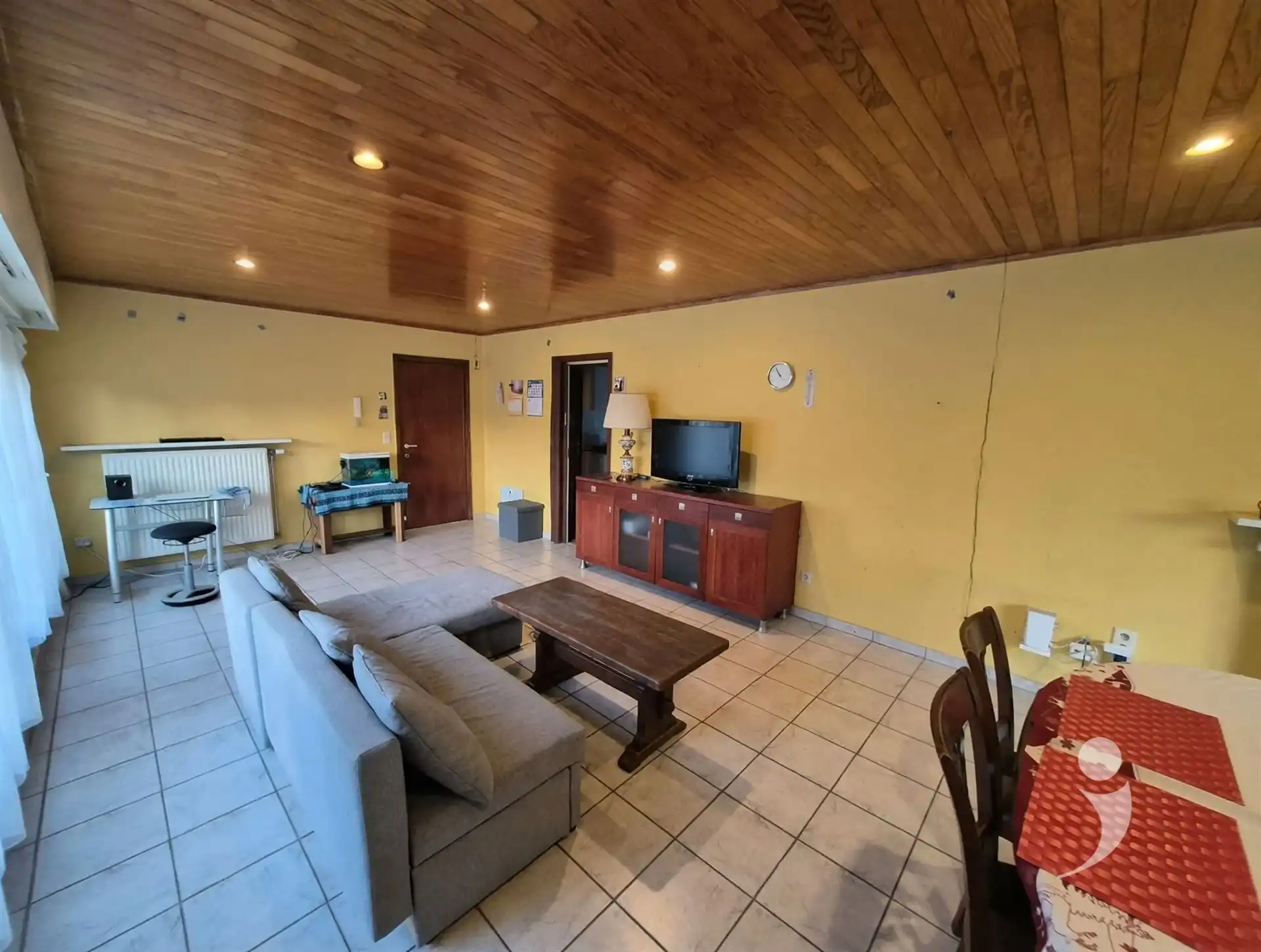 Gezellig 1 slaapkamer appartement op gelijkvloers met garage foto 3