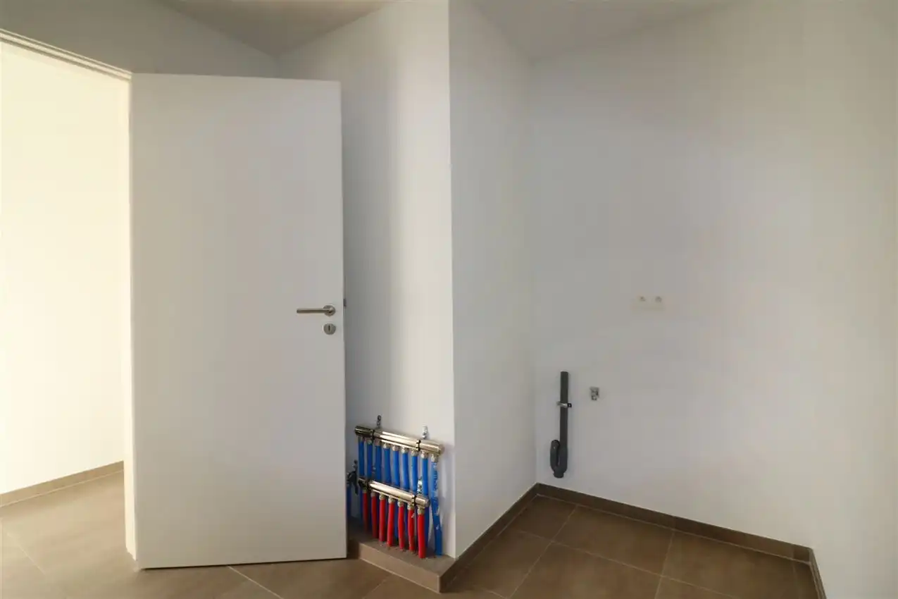 Nieuwbouw appartement met 3 slaapkamers foto 35