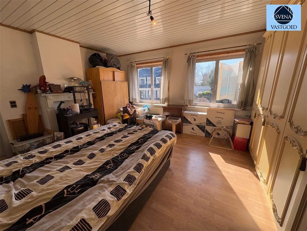 WONING GELEGEN NABIJ CENTRUM HERZELE foto 6