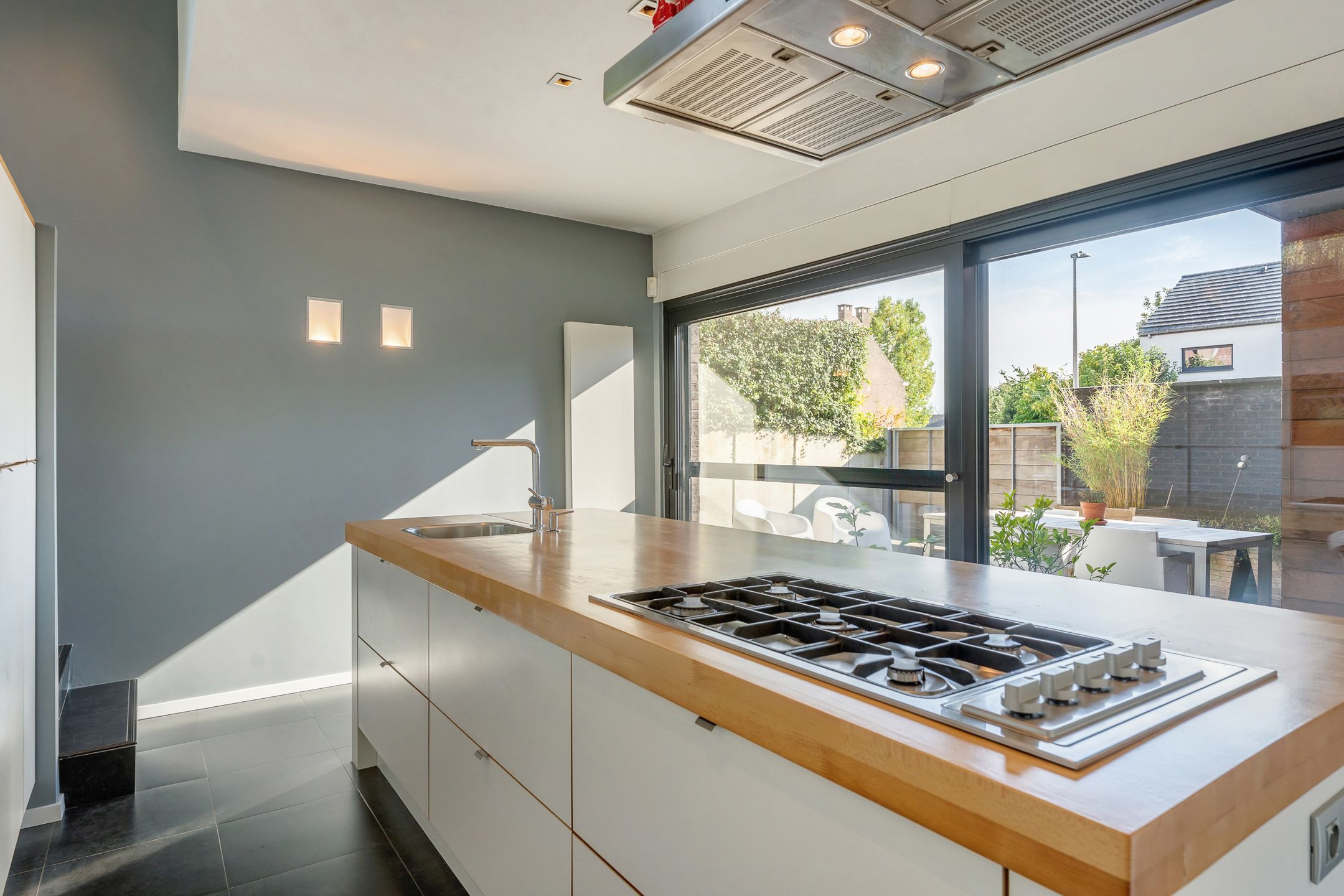 Eigentijdse architectuur en moderne luxe in Hees foto 11