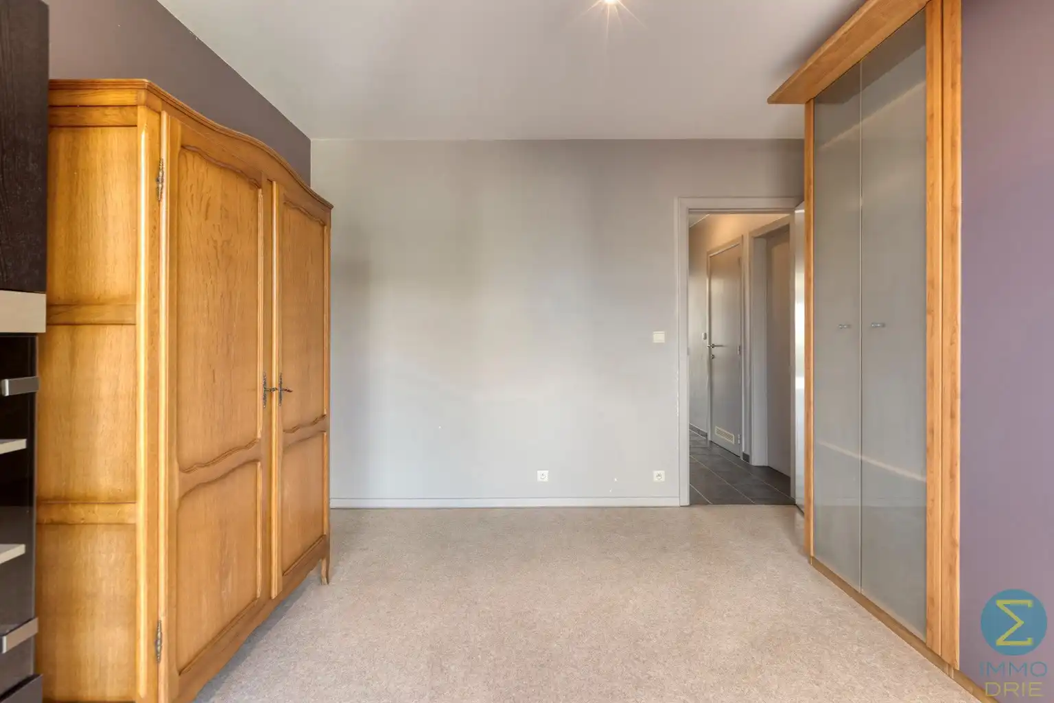 Ruim 2-slaapkamerappartement met balkon, garage én kelder  foto 13