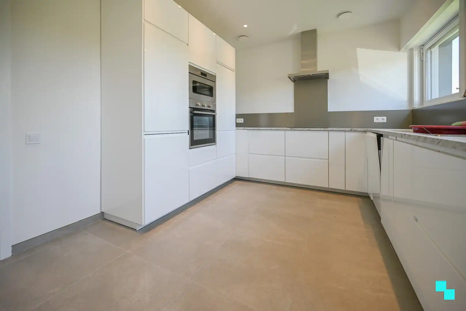 Gerenoveerde vrijstaande woning in een rustige omgeving foto 7