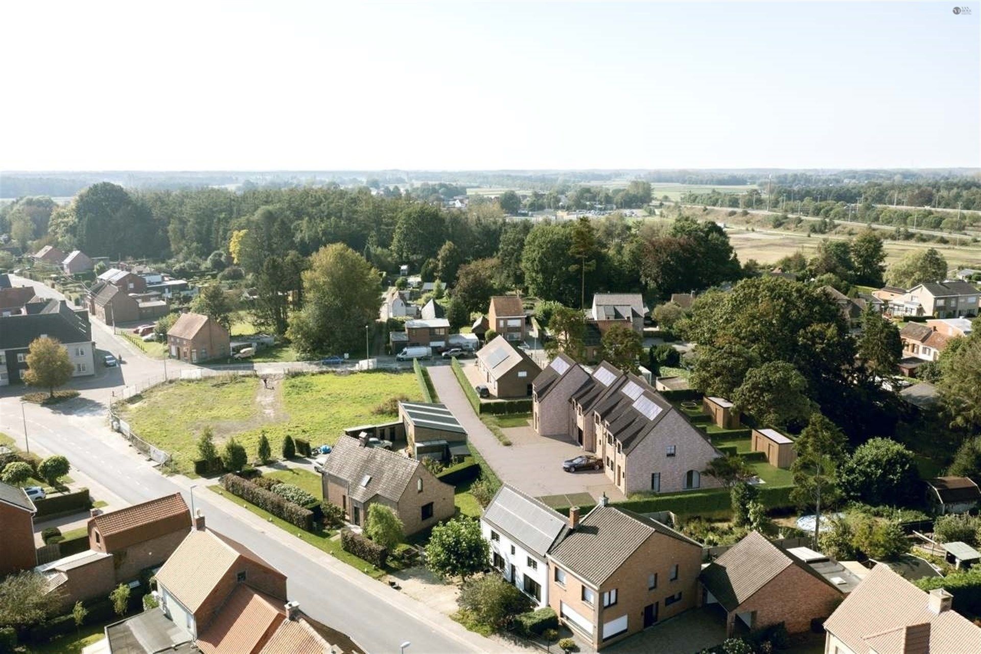 Gesloten bebouwing met 3 slaapkamers foto 3