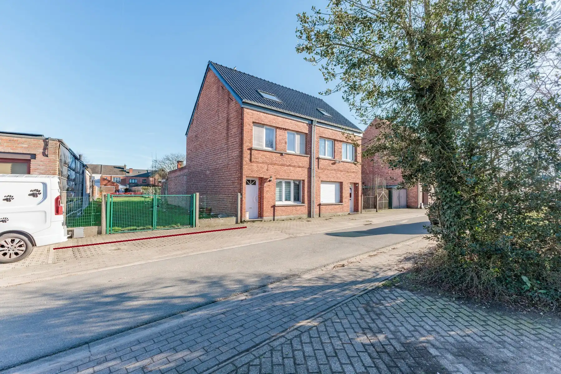 Bouwgrond voor gesloten bebouwing foto {{pictureIndex}}