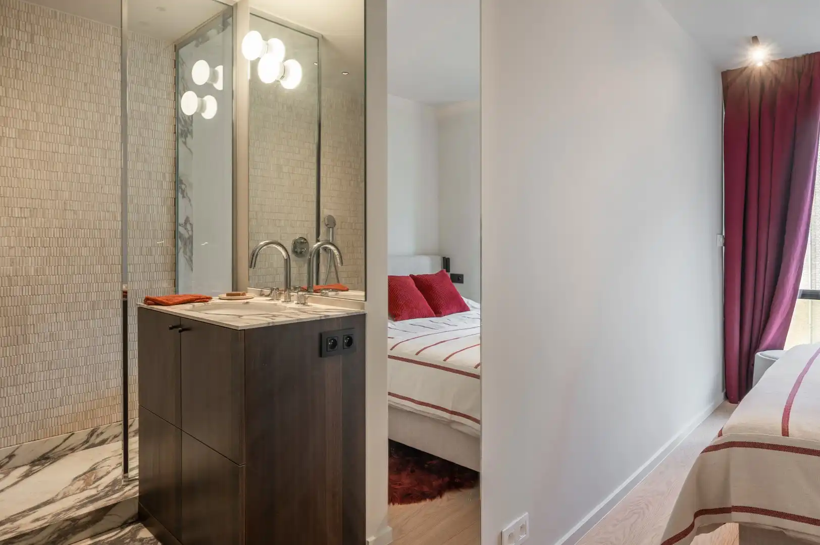 Prachtig gerenoveerd appartement nabij het centrum en de zee met open zichten. foto 18
