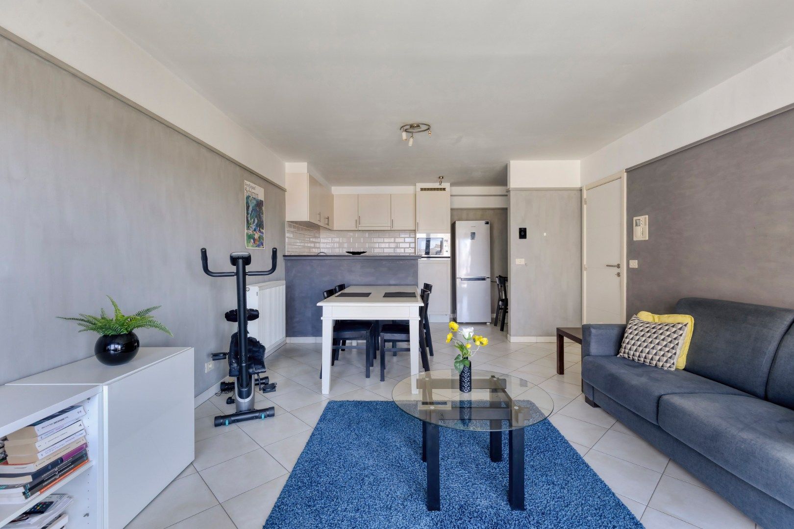 Bemeubeld appartement in hartje Oostende foto 3