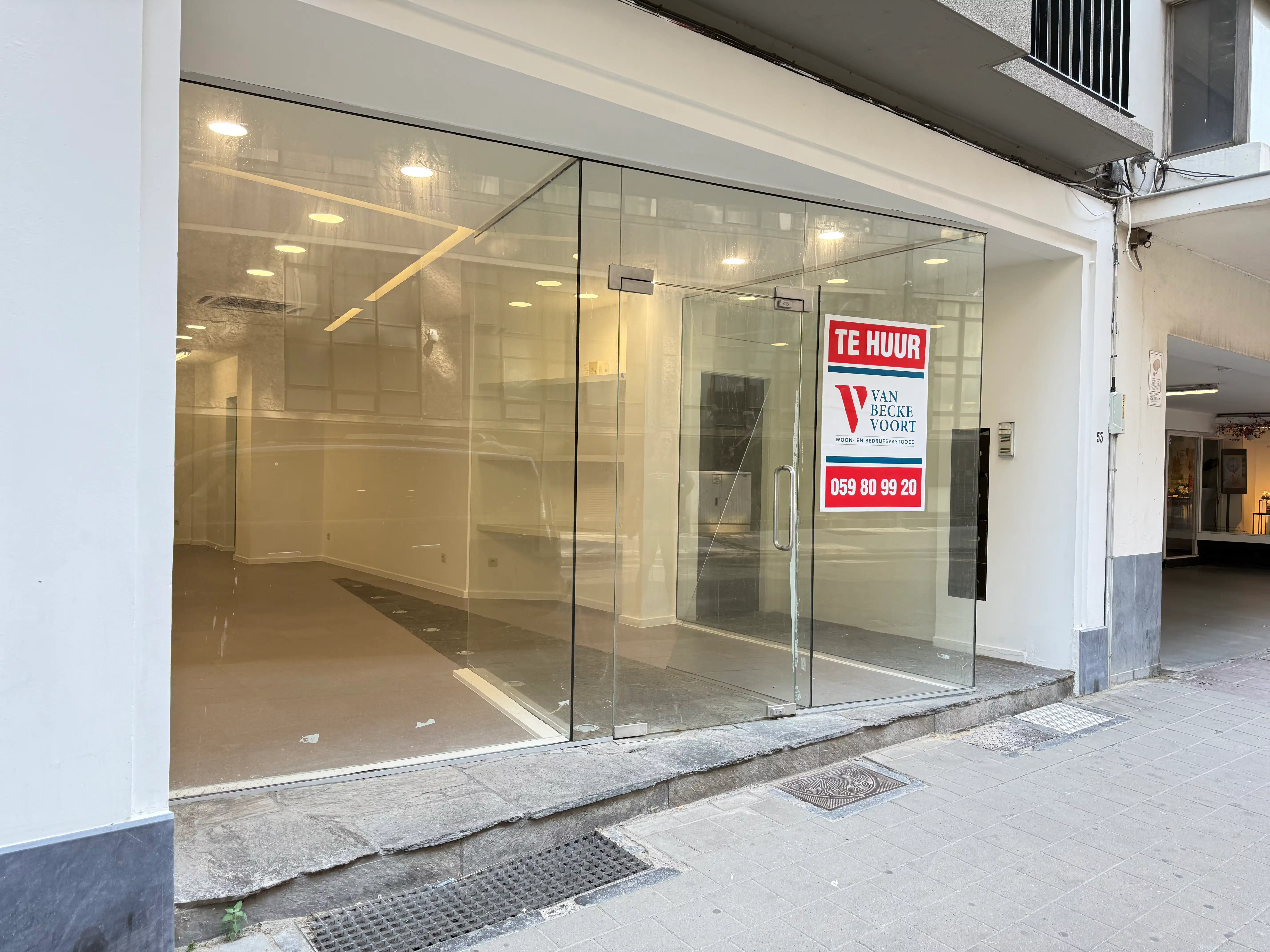 Commercieel te huur Wittenonnenstraat 53 - 8400 Oostende