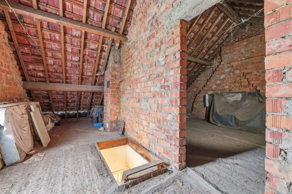 OP TE FRISSEN GEZINSWONING MET GARAGE OP EEN RUIM PERCEEL VAN 10A IN GINGELOM foto 27