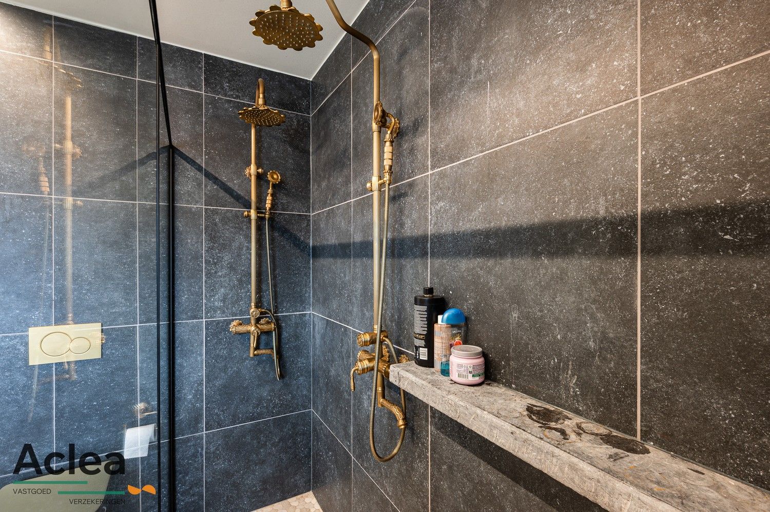 Instapklare koppelwoning met 3 slpks in een rustige wijk foto 23