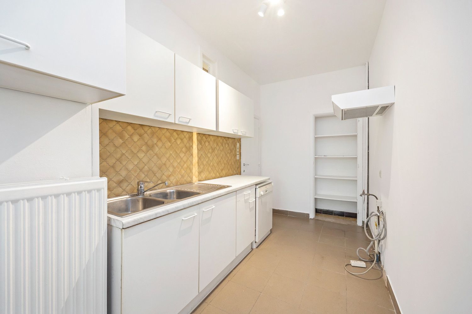 2-slk gelijkvloers appartement met aanzienlijke Z-tuin vlakbij het Te Boelaerpark foto 4