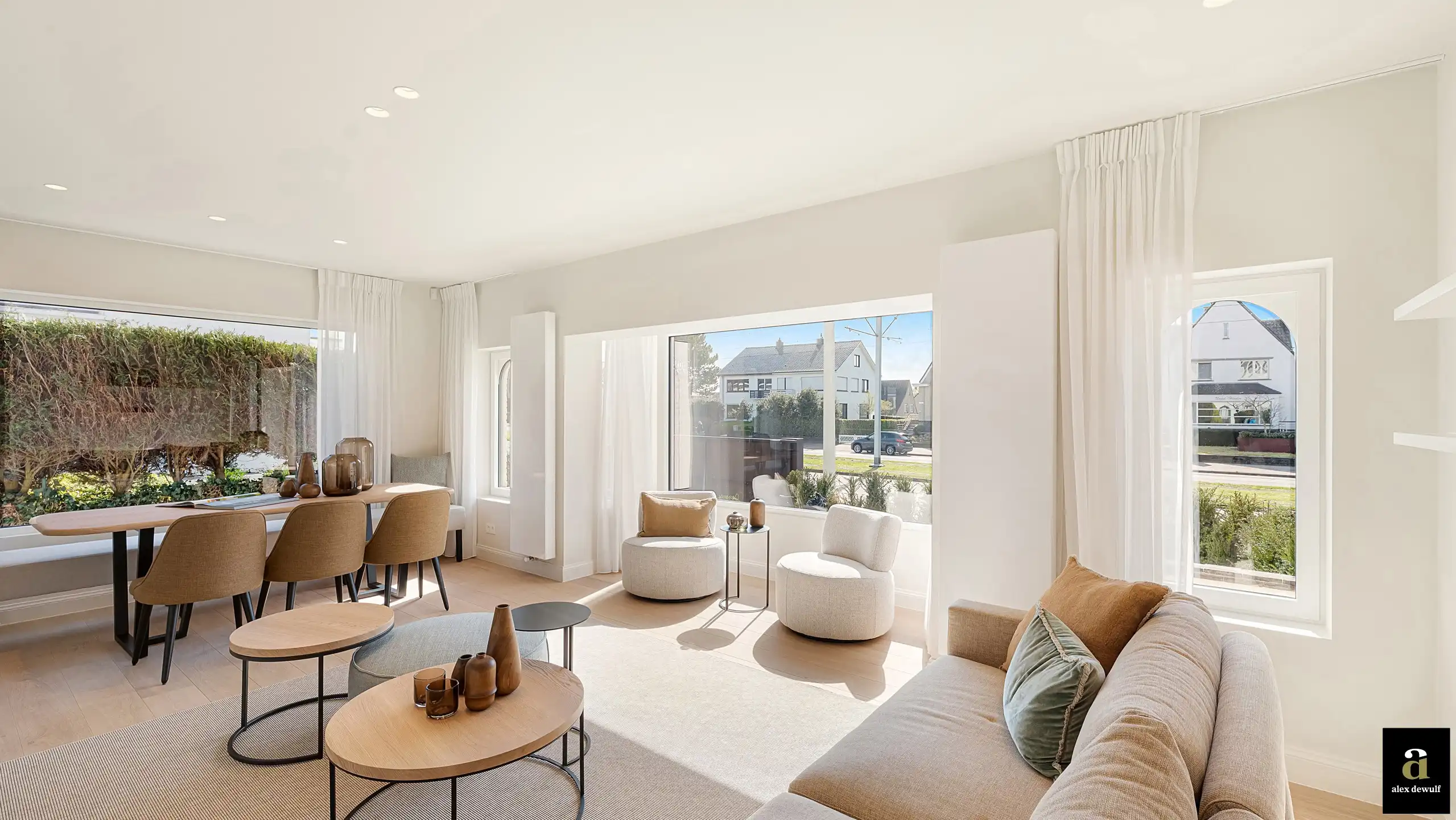 Uitstekend gelegen, volledig gerenoveerde koppelvilla te Duinbergen, op wandelafstand van het strand en de duinen. foto 17