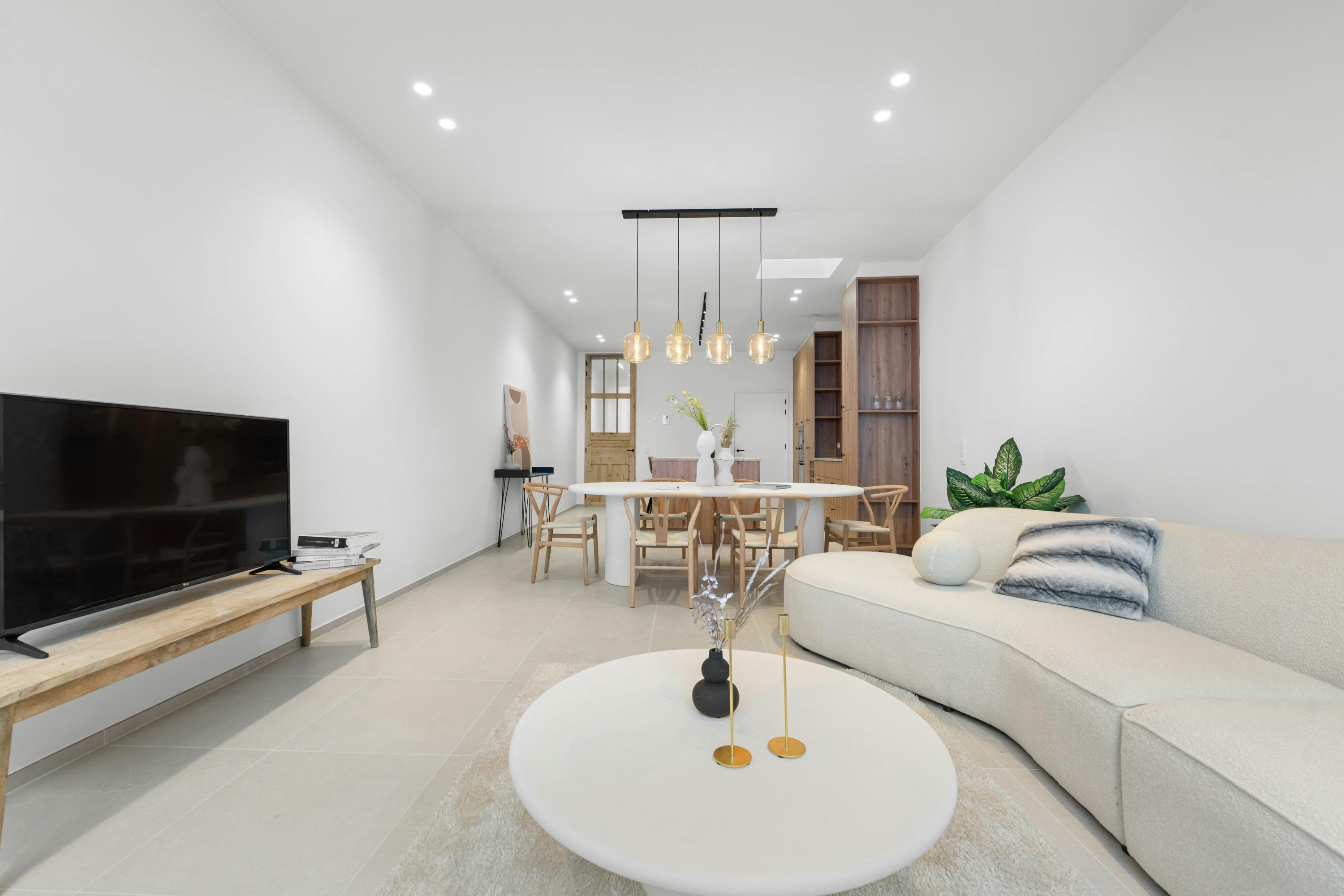 Prachtig huis te koop in Ieper centrum met lift  foto 3