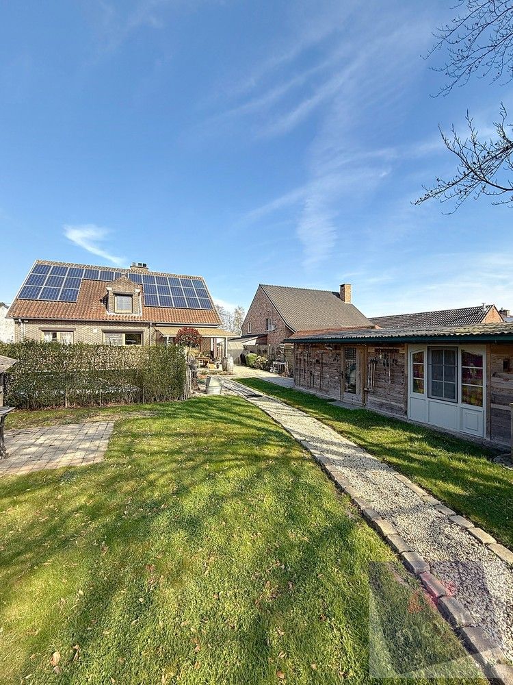 Stijlvolle, gerenoveerde gezinswoning met ruimte en groen in Lummen foto 15