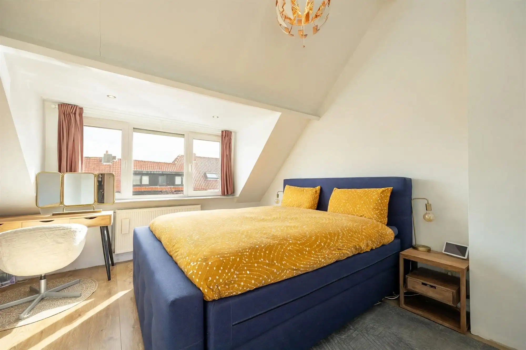 Instapklare gezinswoning met 3 slaapkamers + tuin in Hoboken foto 13