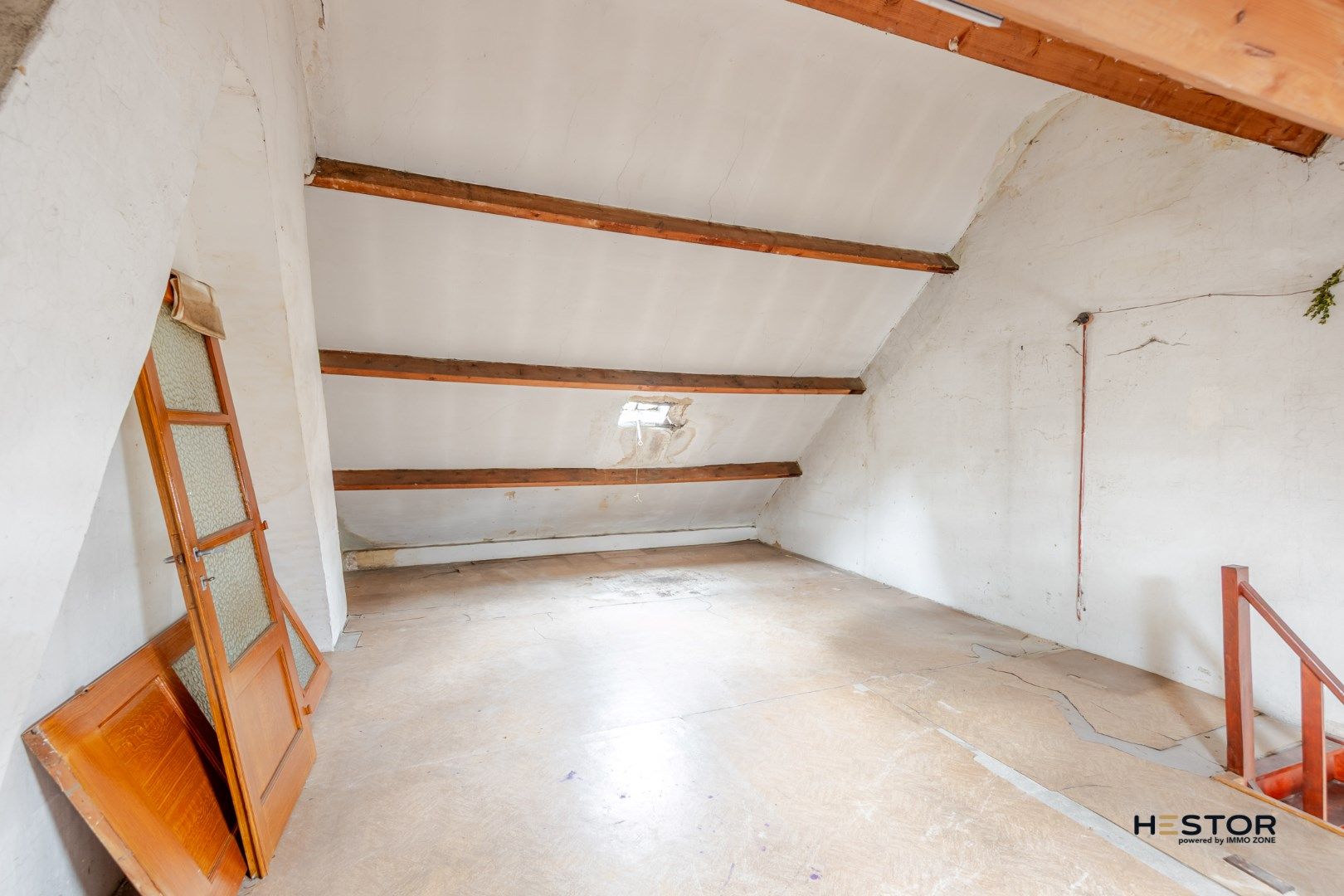 Renovatieproject met potentieel foto 11