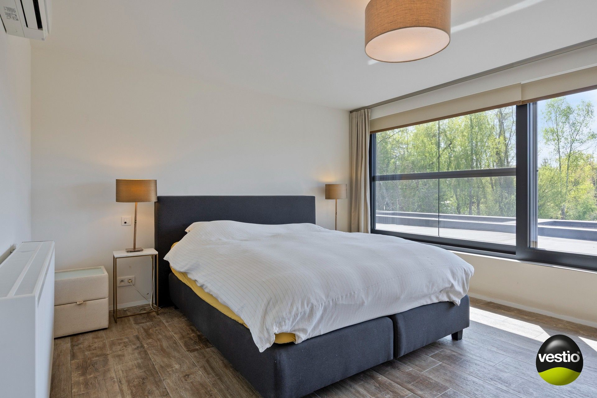 EXCLUSIEVE VILLA MET 3 SLAAPKAMERS, 2 BADKAMERS, BUREEL EN ZWEMBAD TE KOOP IN HASSELT foto 20