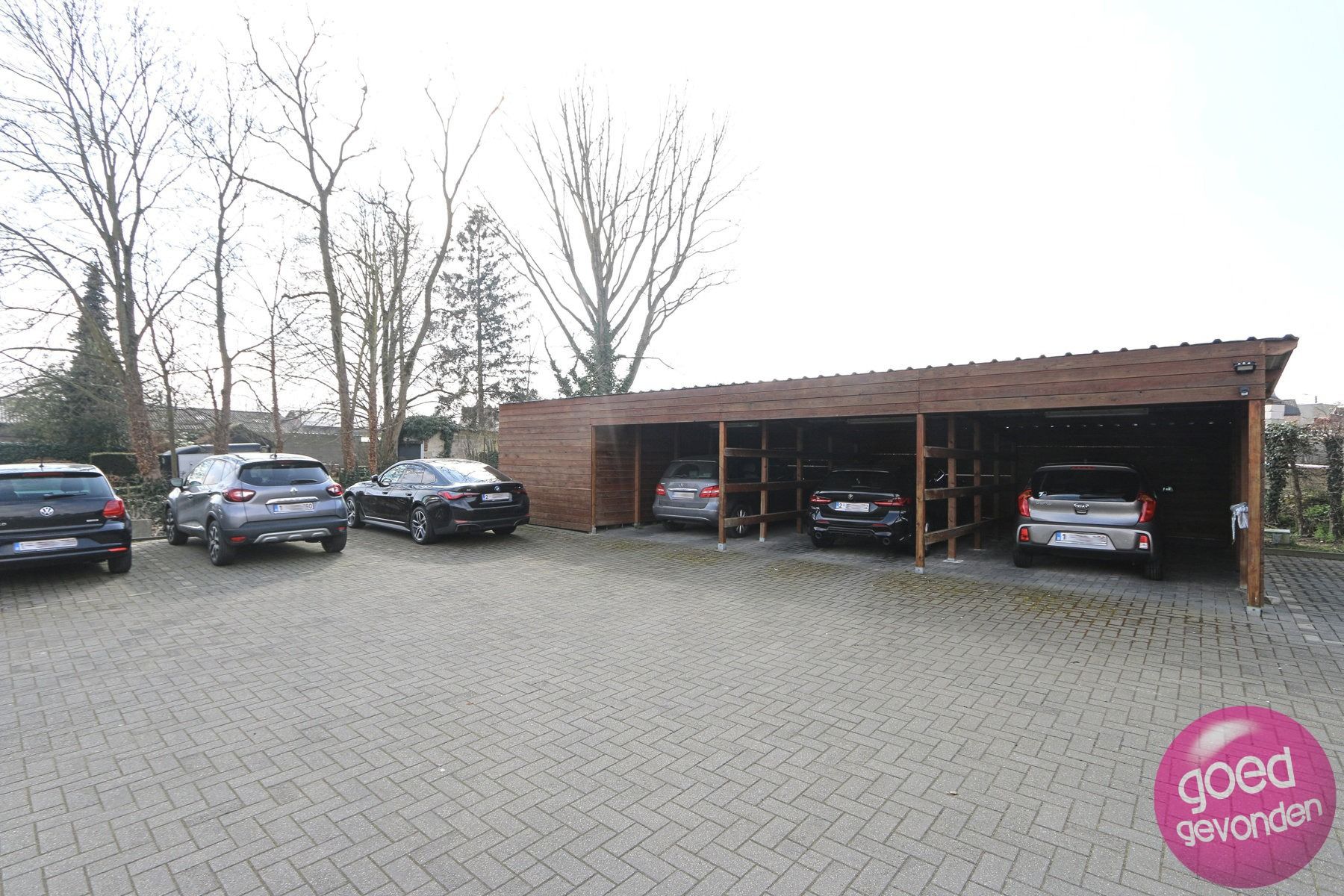 DUPLEX APP - 2 SLK - 2 TERRASSEN - CARPORT - BERGING foto 26