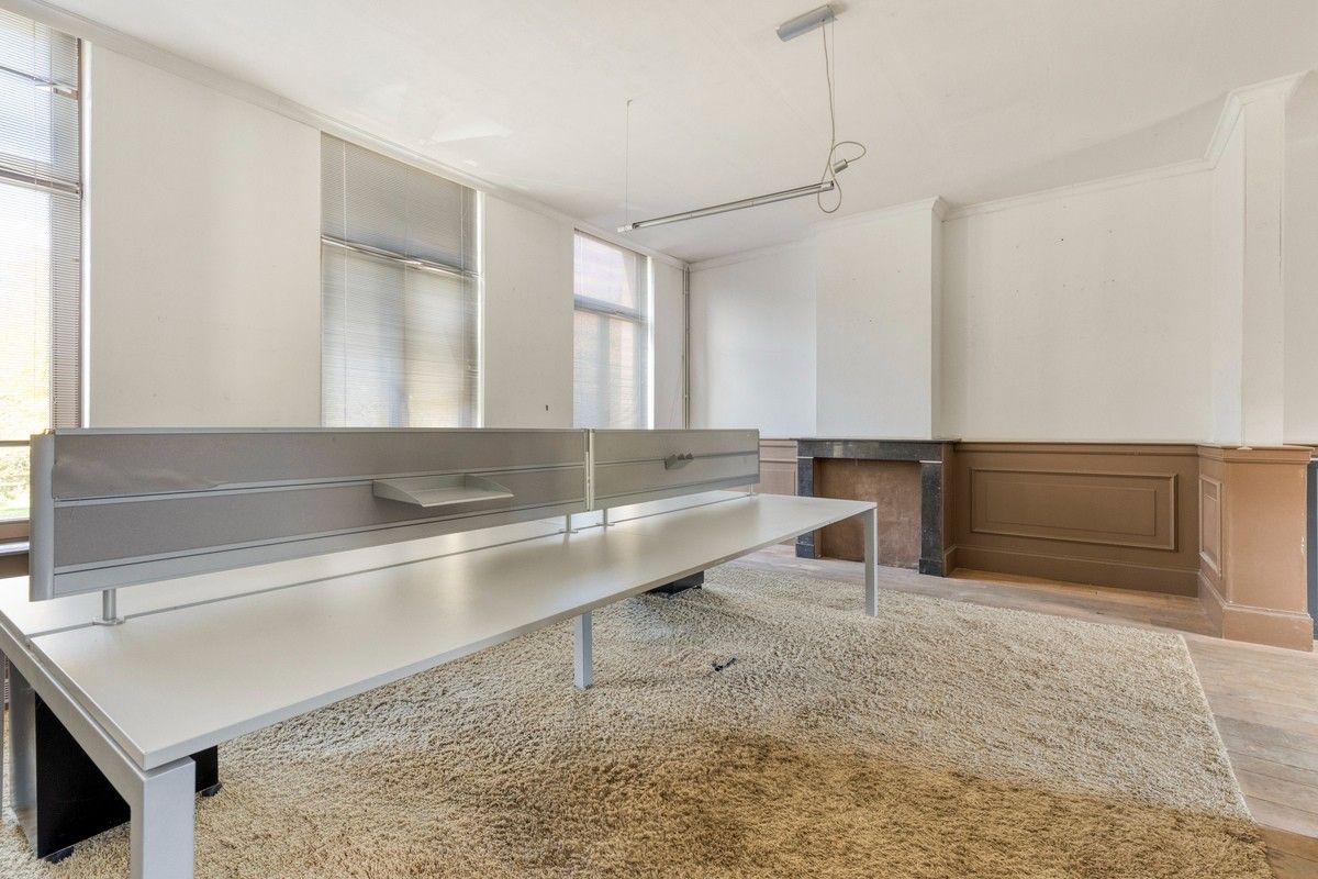 Historisch herenhuis aan het Zuidpark centrum Gent. foto 15