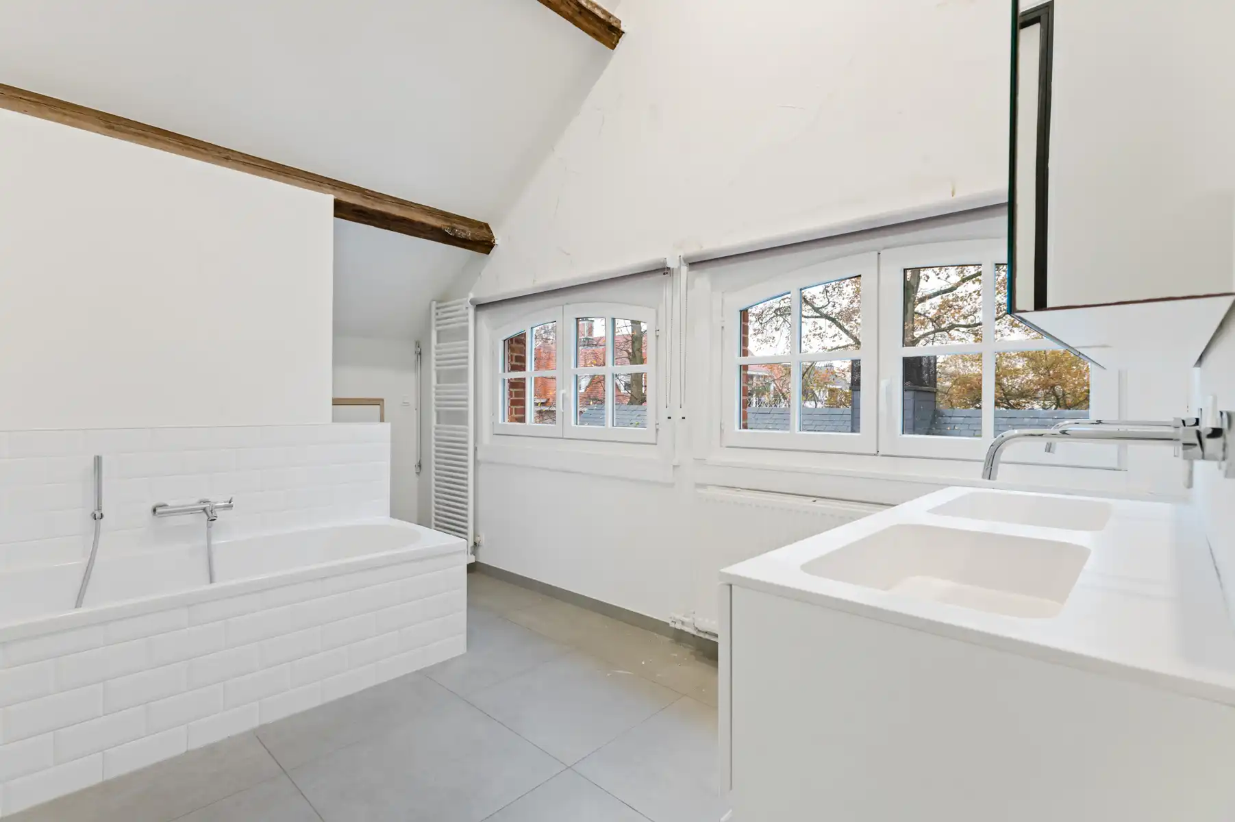 Unieke pastoriewoning in parktuin met uniek uitzicht foto 19