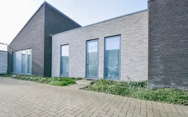 Gelijkvloerse woning in centrum Westrozebeke - ideaal als investering of voor eigen bewoning foto 10