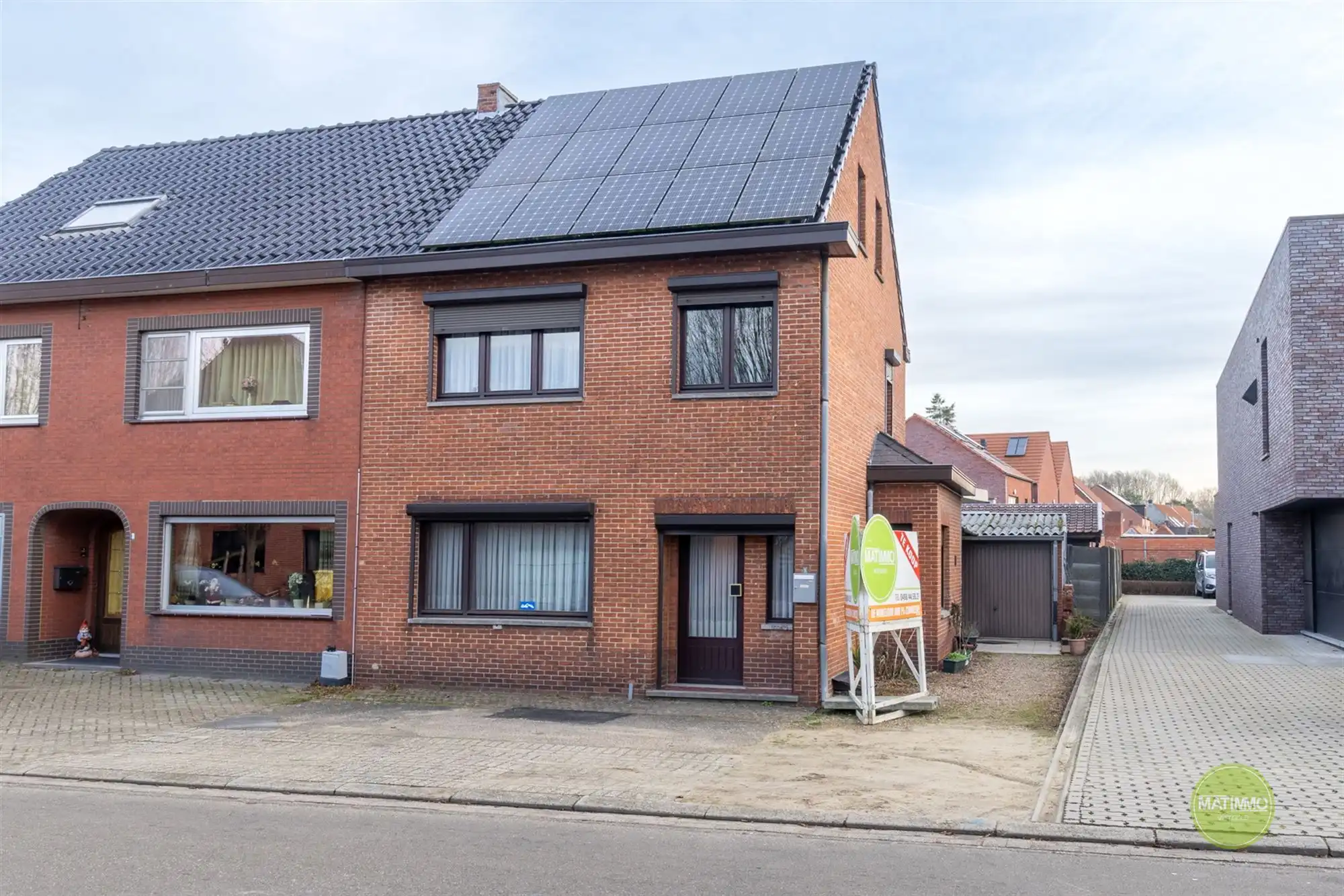 Leuke starterswoning met 2 slaapkamers in Mol-Gompel foto {{pictureIndex}}
