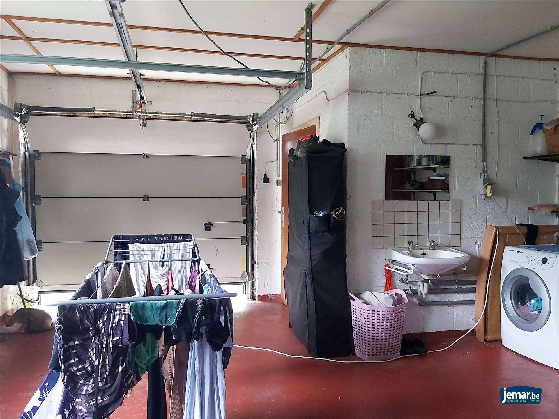 Gelijkvloerse woning met 3 slaapkamers op ruim perceel van 10are in Maasmechelen! foto 15