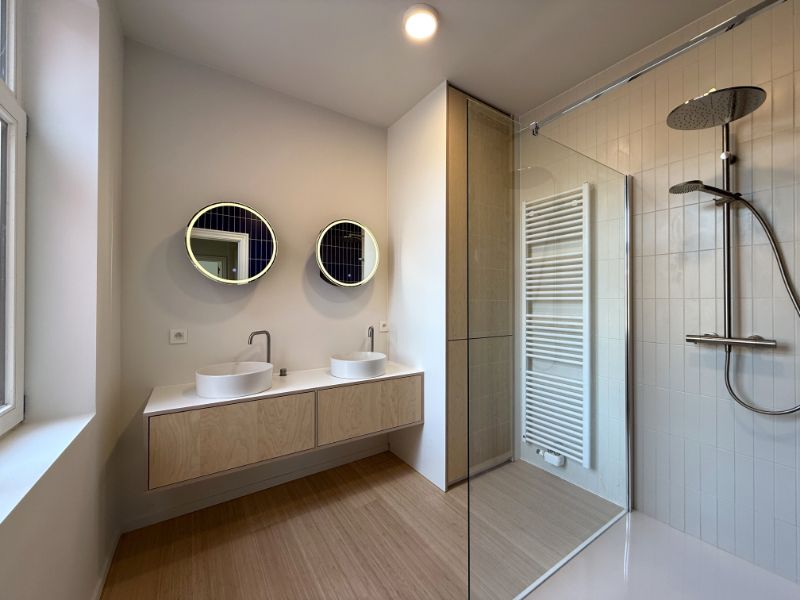 Unieke gerenoveerde triplex appartement met zicht op Coupure foto 16