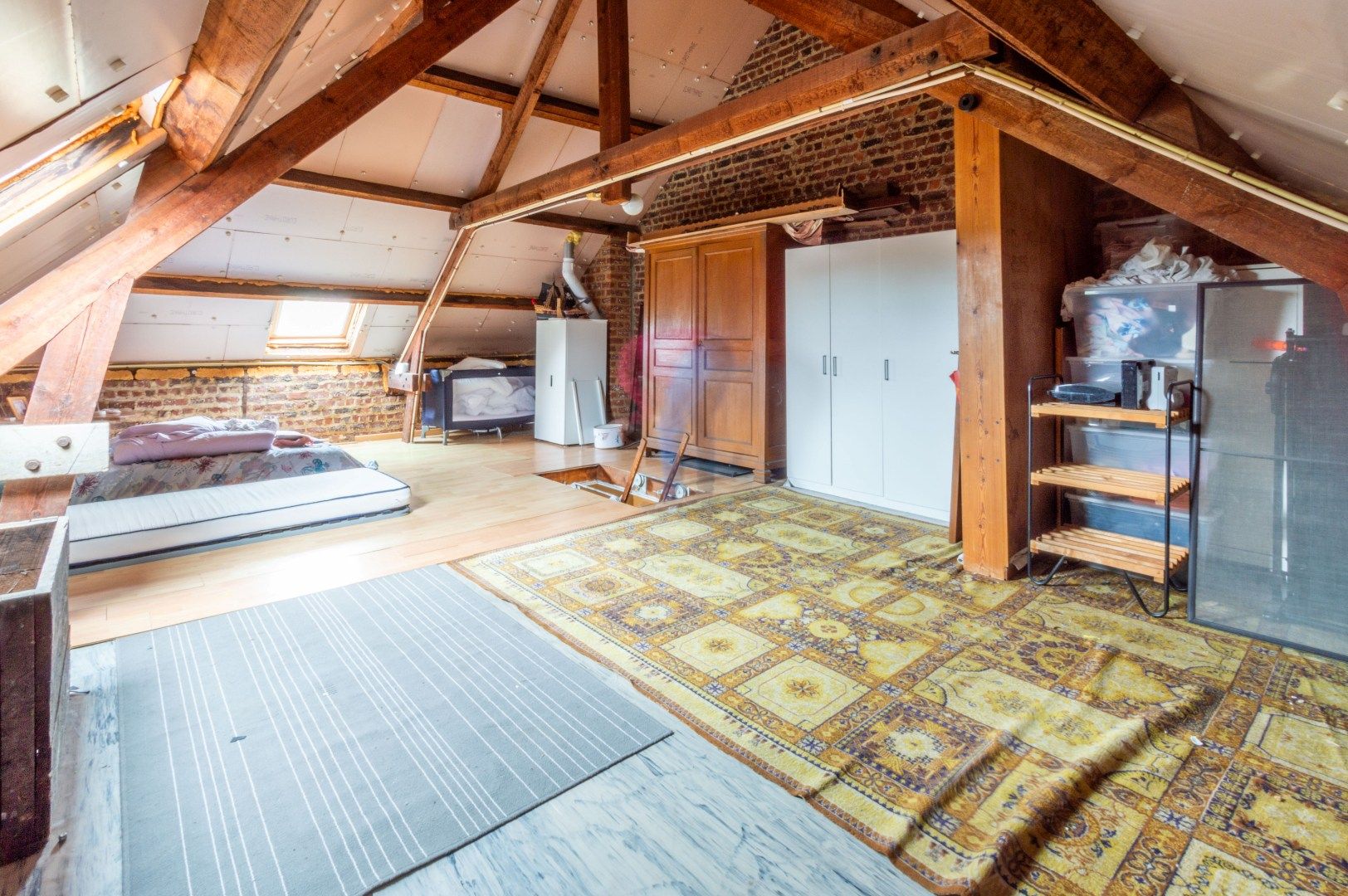 Een degelijke, goed onderhouden woning te Huizingen! foto 22