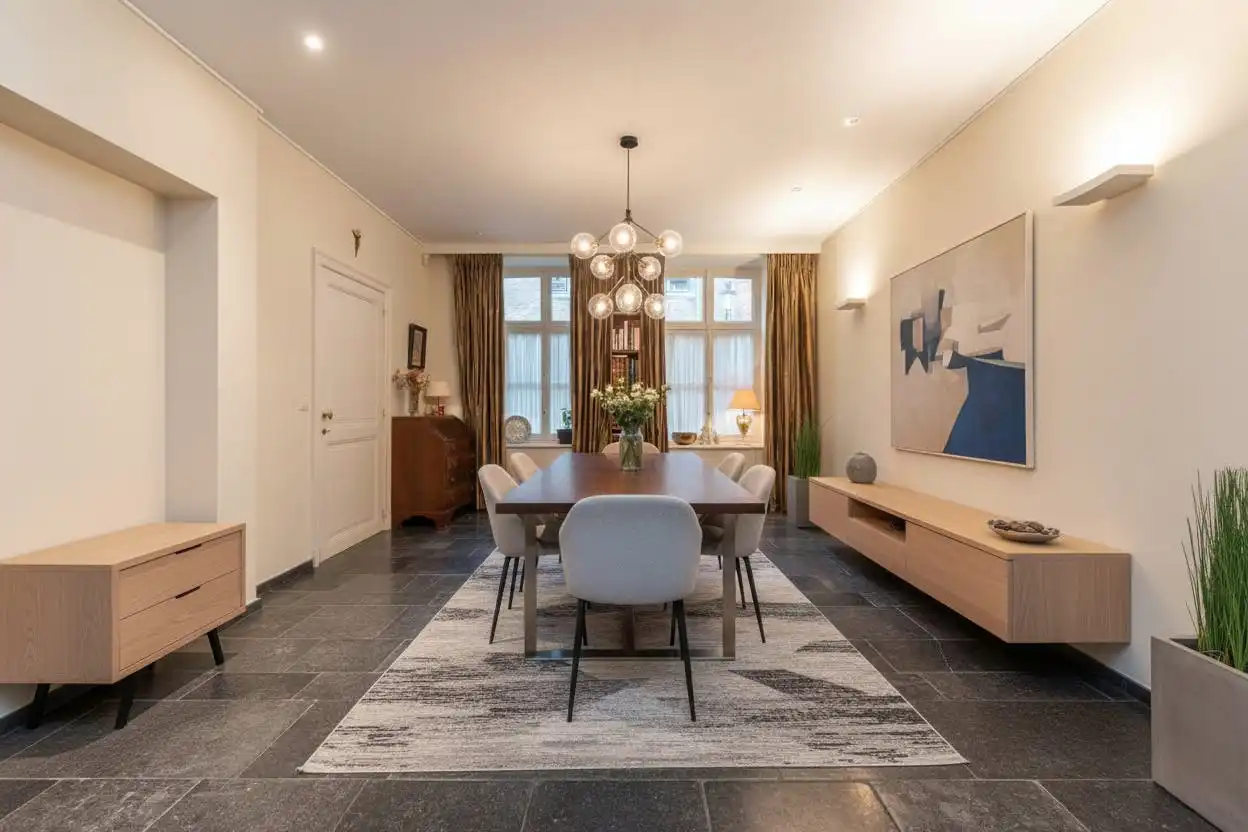 Charmant, instapklare herenhuis (°2007) op toplocatie in Brugge foto 4