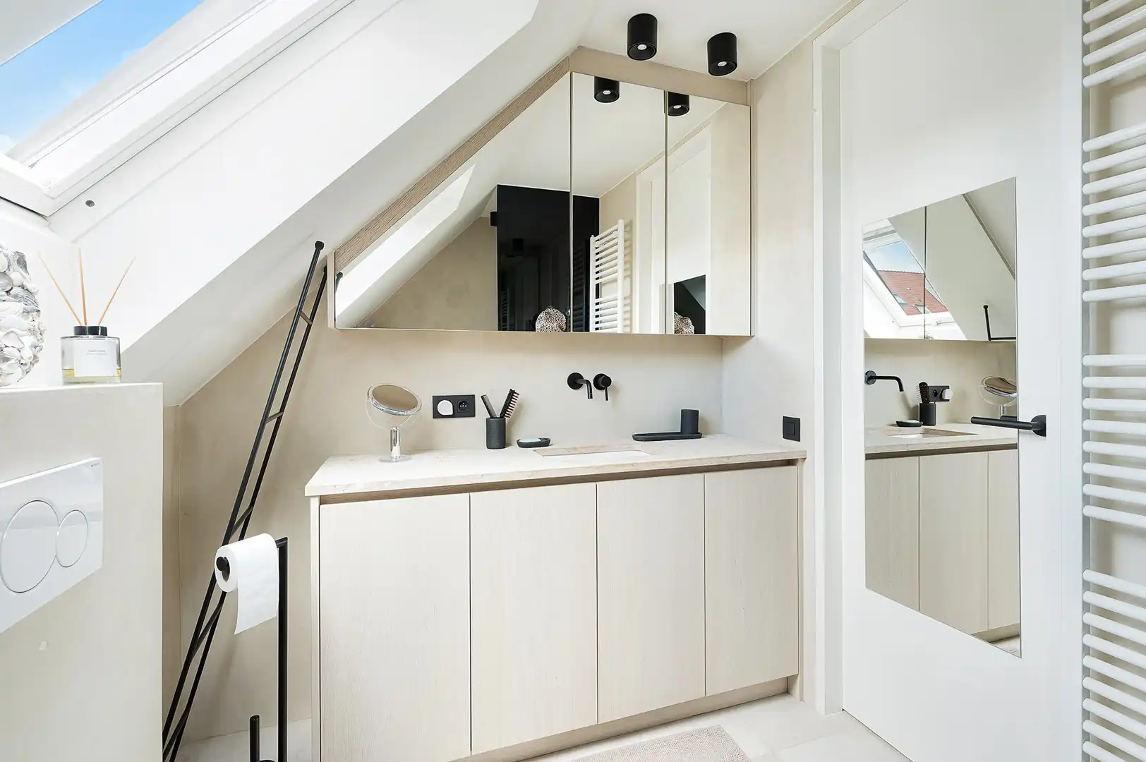 Instapklare duplex appartement met drie slaapkamers en een ruim zonneterras. foto 21