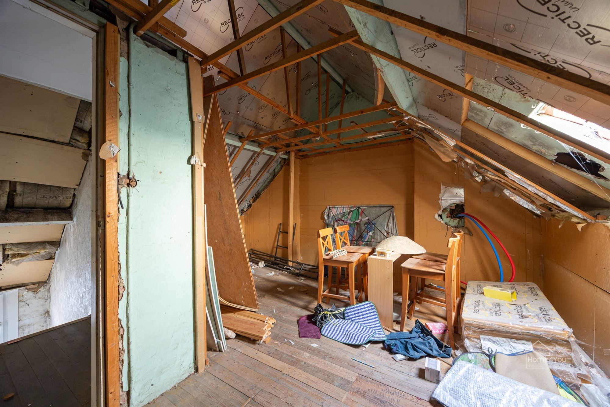 Op te frissen woning - rustige ligging foto 17