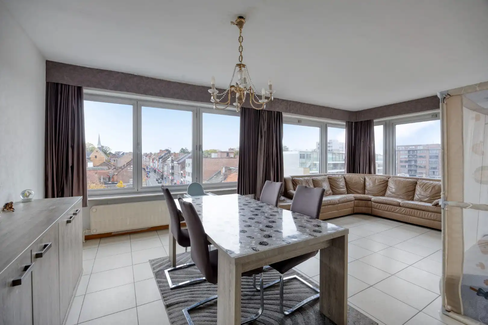 Mooi appartement met open zicht over de stad + garage mogelijk foto 2