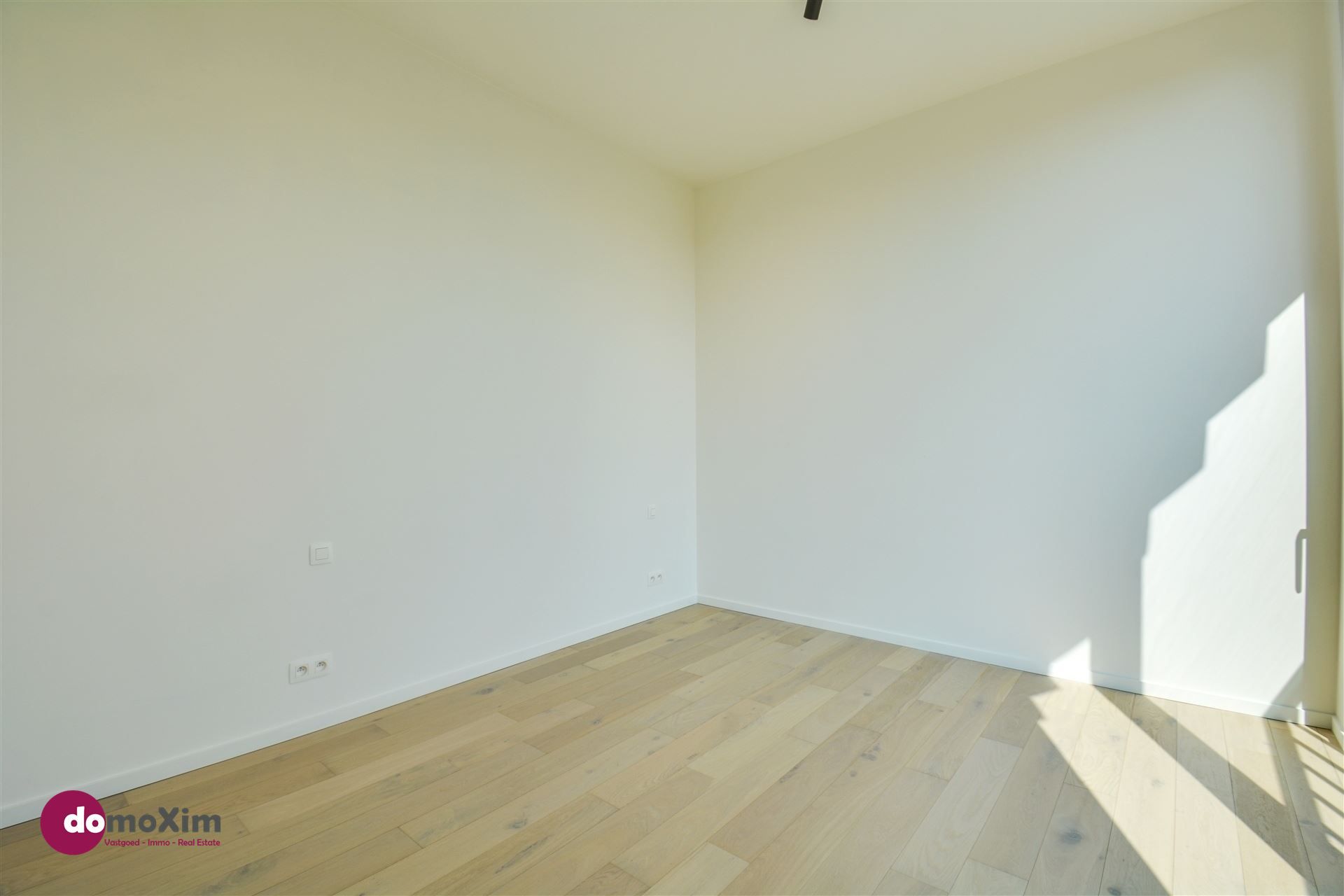 Zonovergoten penthouse met 2 terrassen op een unieke locatie in Mechelen foto 15