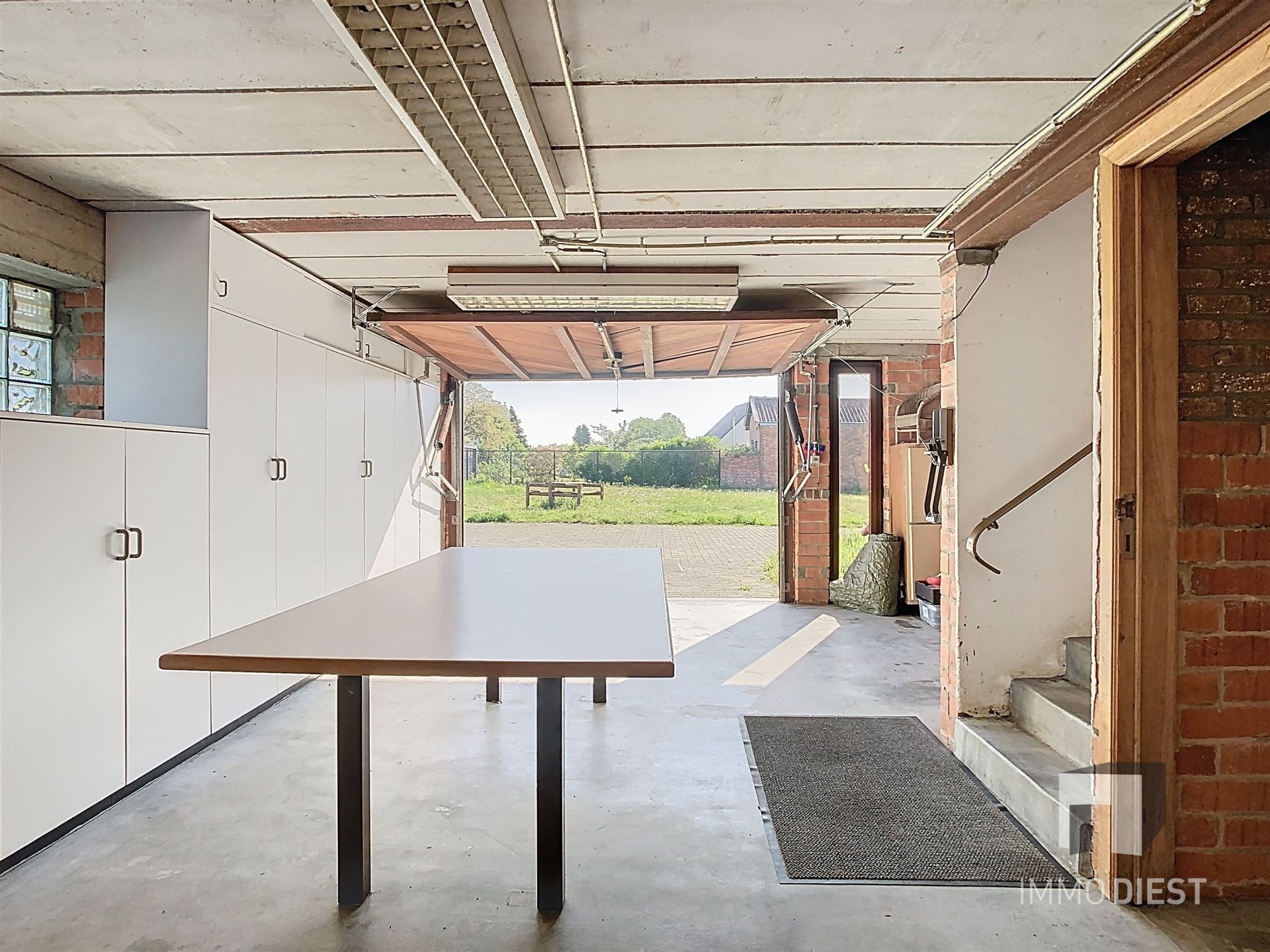 Op te frissen splitlevelwoning met karakter, ruimte en een prachtige tuin op toplocatie! foto 26