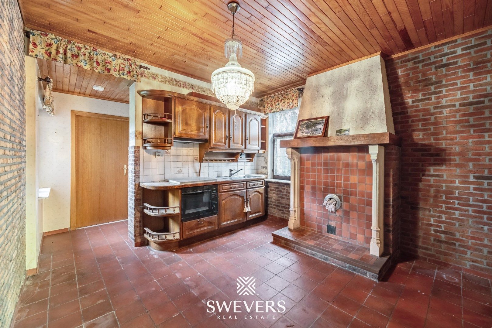 Karaktervolle woonst met renovatiepotentieel te Beverlo foto 8