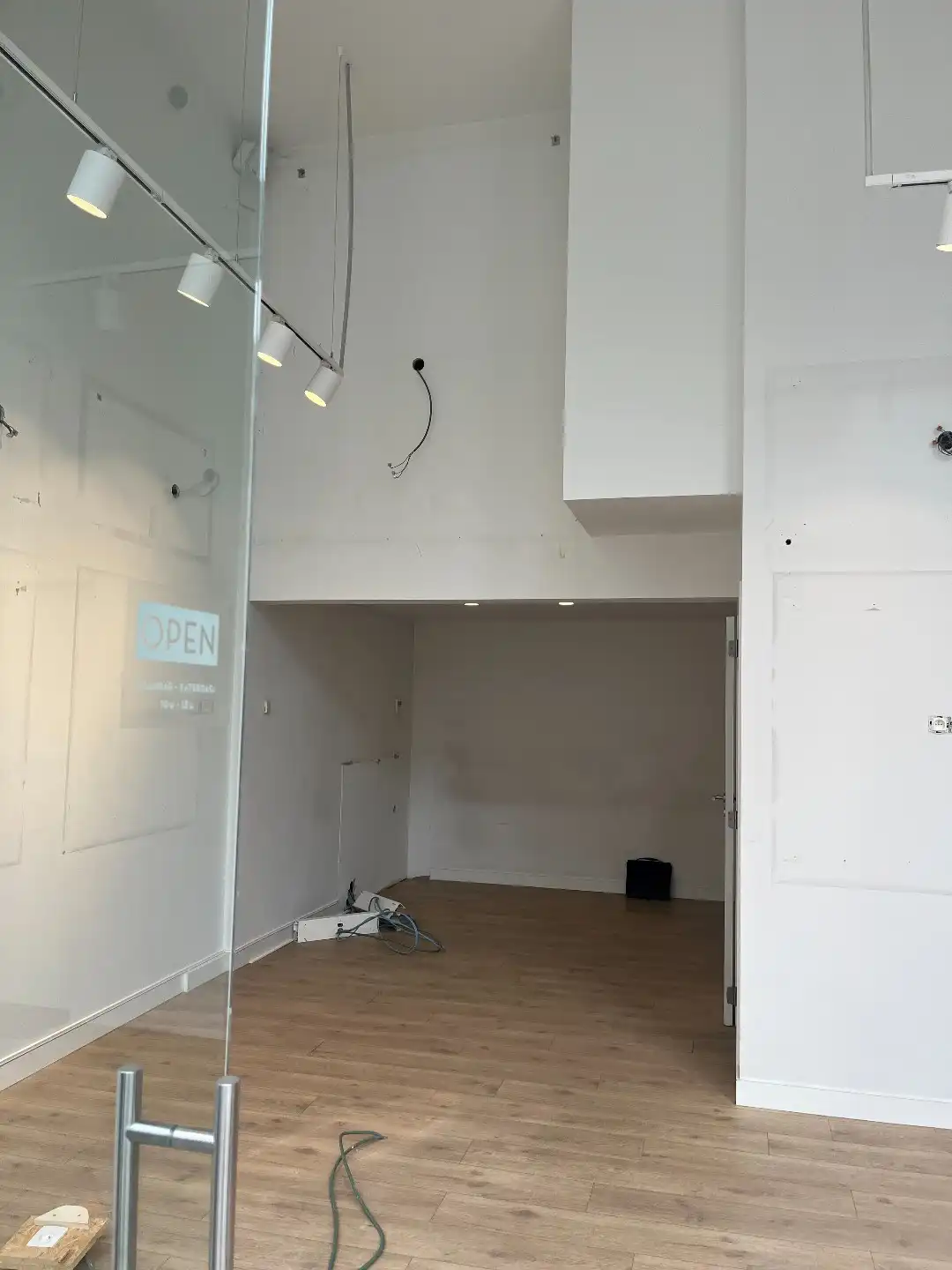 Handelspand te huur in hartje centrum Hasselt foto 8