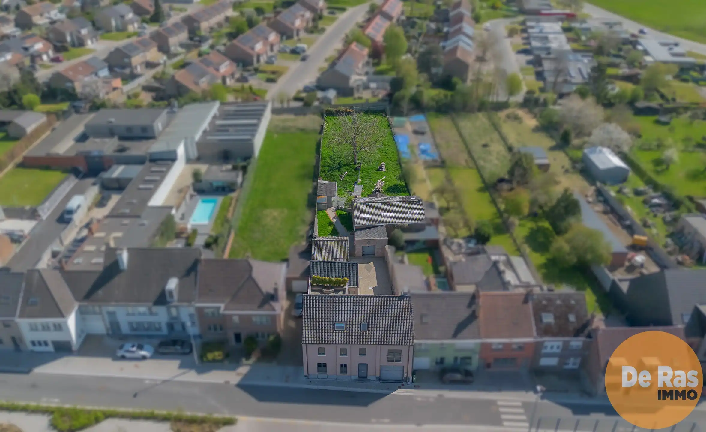 Hoofdfoto van de publicatie: ERPE-MERE - Unieke eigendom met tal van mogelijkheden