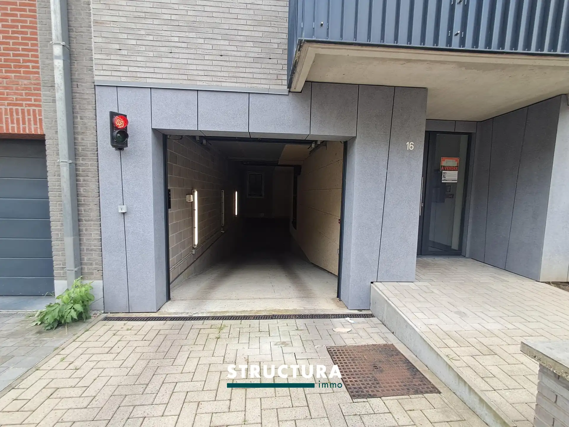 Garage te koop Eburonenlaan 16 - 1780 WEMMEL
