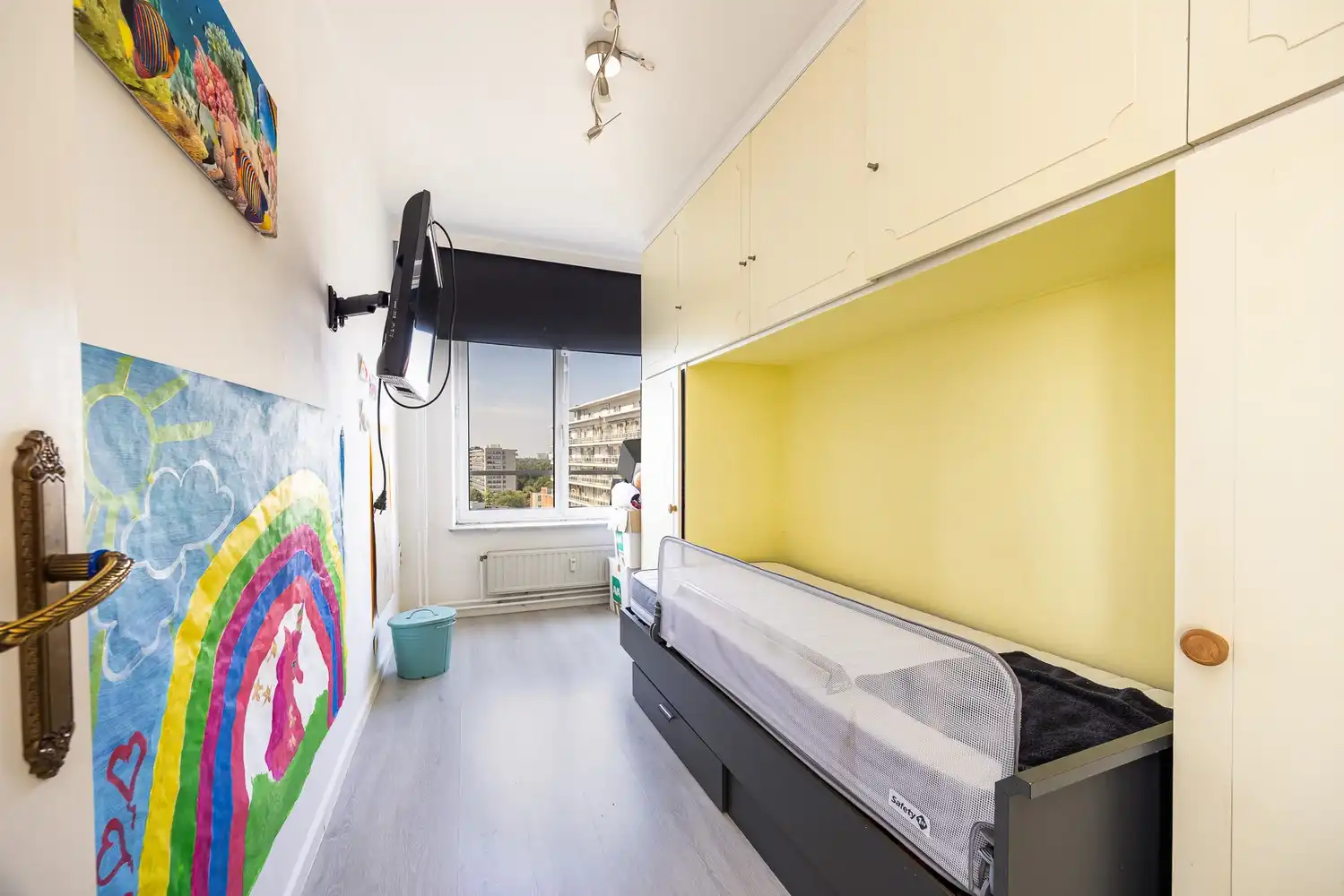 Ruim 2-slaapkamerappartement met prachtig uitzicht in Berchem foto 15