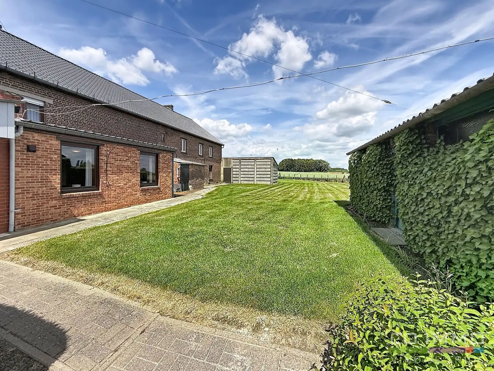 Voormalige hoeve met aanbouw en tuin, 26a 01ca foto 39