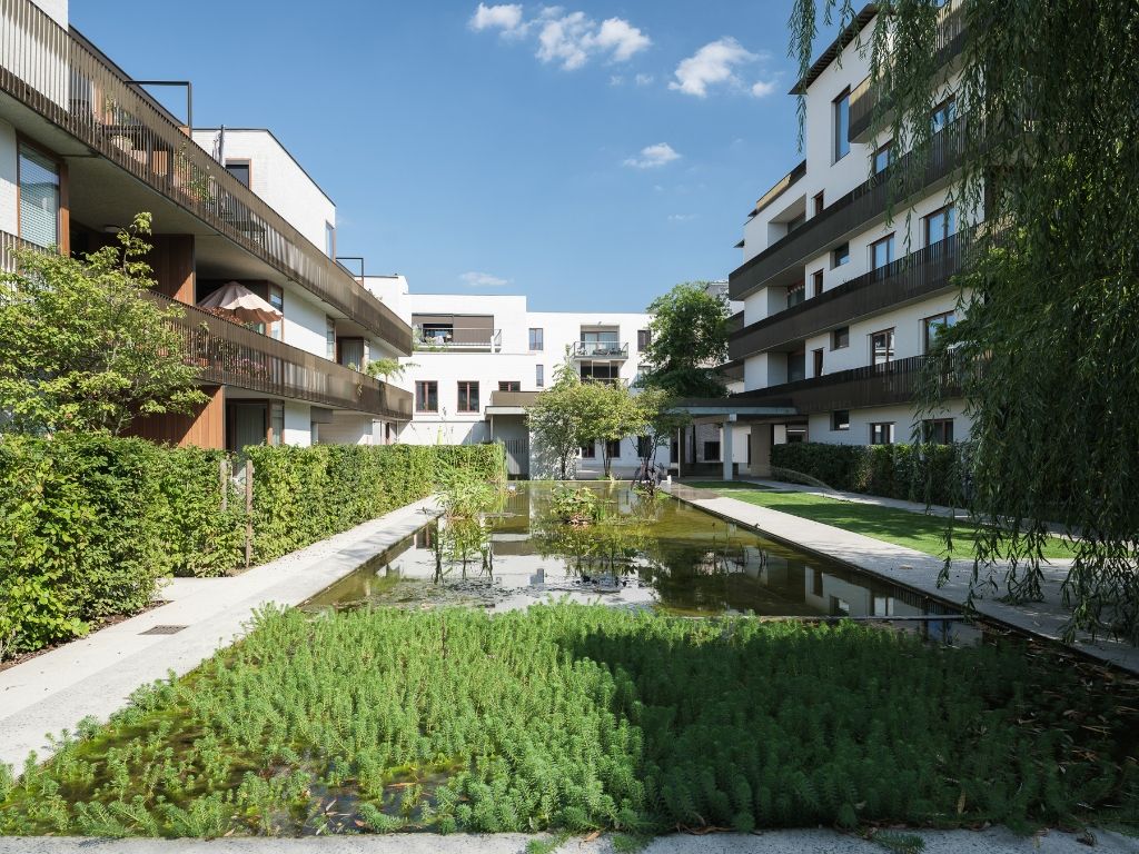 Hedendaags gelijkvloers appartement met één slaapkamer en stadstuin, gelegen in de voormalige brandweerkazerne en de vroegere kunstacademie, midden in het historisch hart van Gent. foto 22
