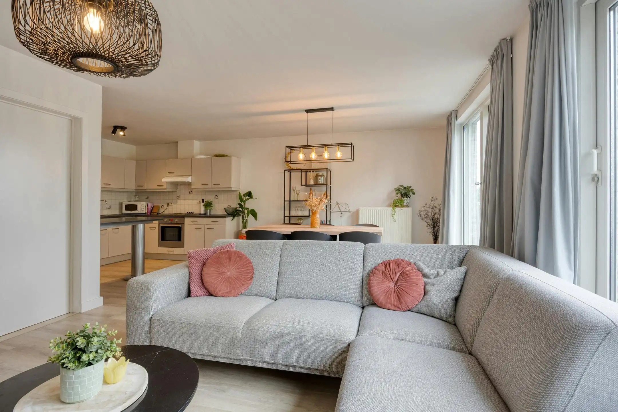 Instapklaar appartement met twee slaapkamers in Wuustwezel! foto 8