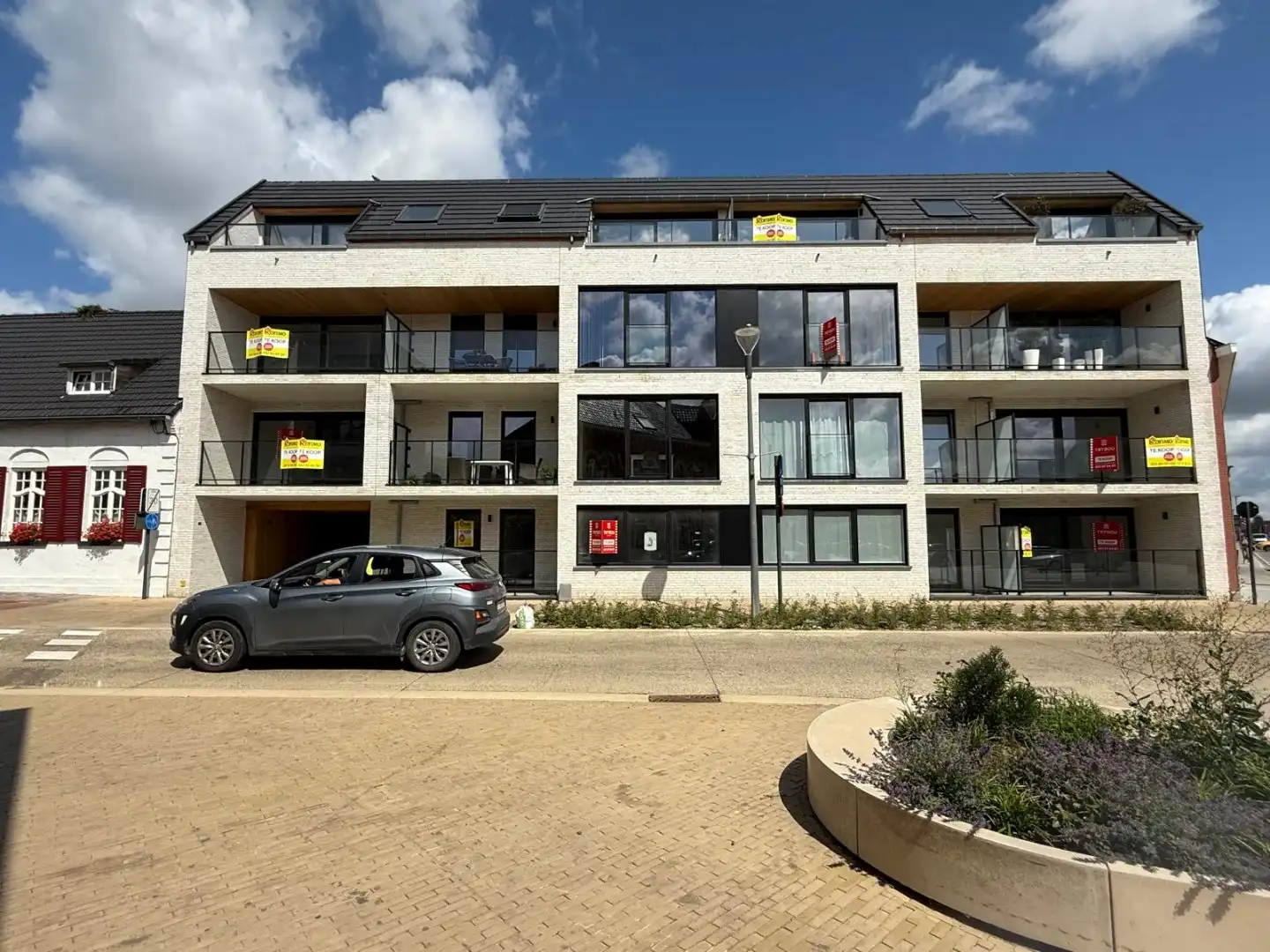 Centraal gelegen te Houthulst! Nieuwbouw appartementen! Project Oud Hulst foto 2