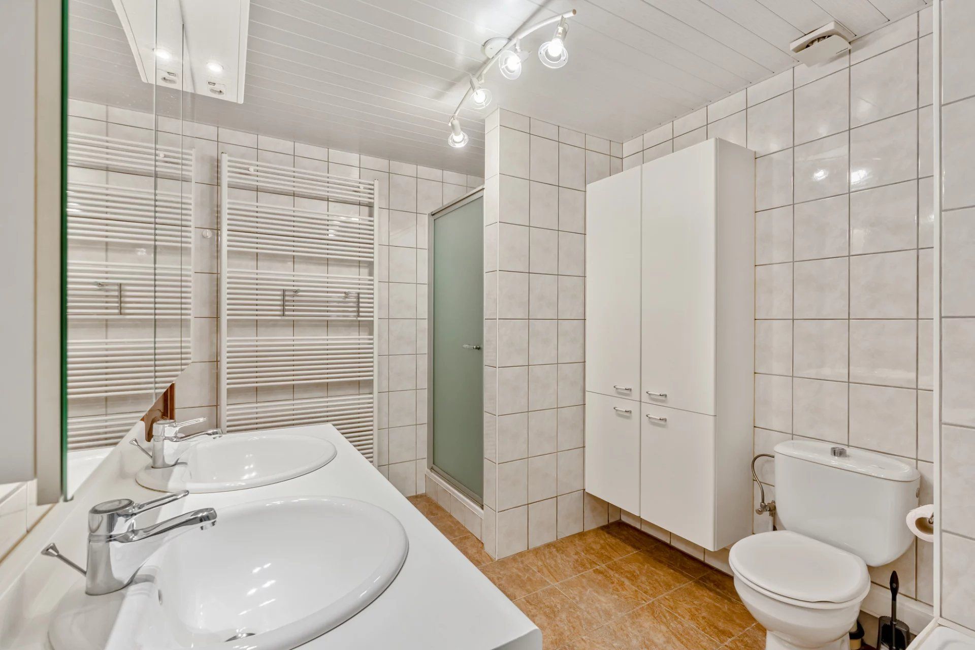 Ruim duplex appartement te Helchteren foto 12