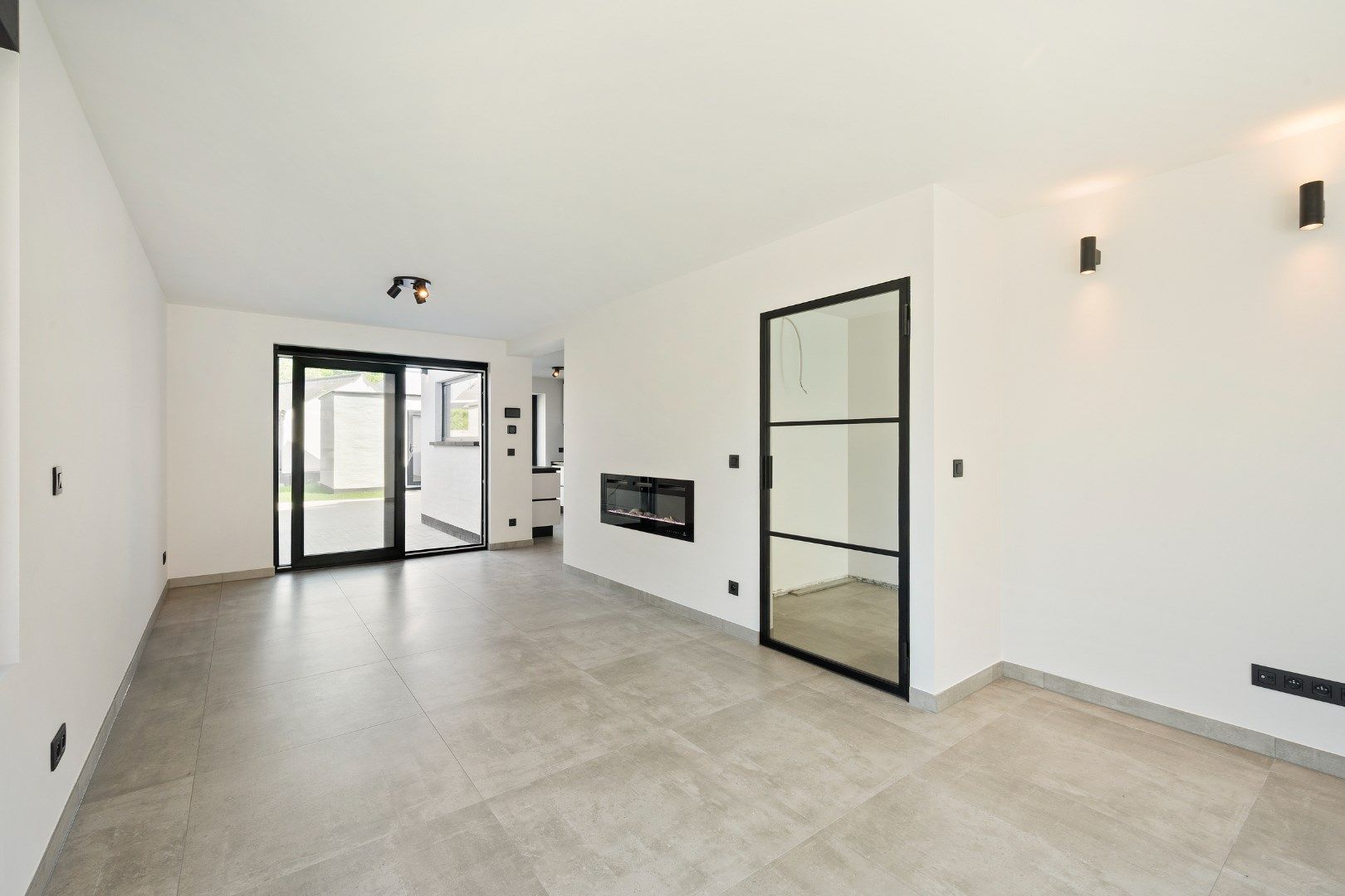 RECENT GERENOVEERDE WONING (2024) MET EPC A, 4 SLPKS EN 2 BADKAMERS foto 6