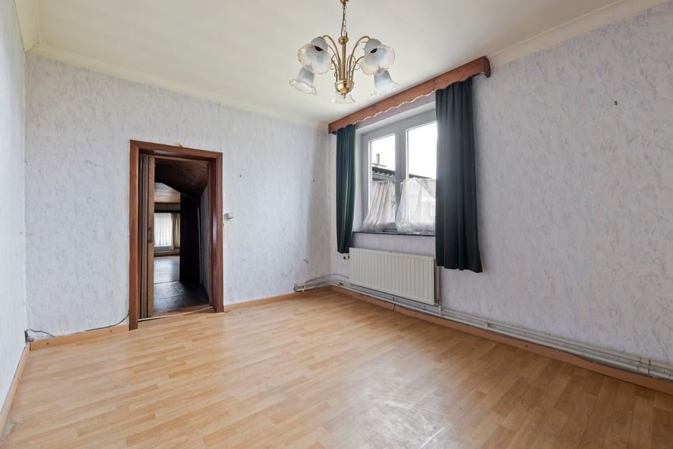 TE RENOVEREN WONING MET TUIN IN HEERS foto 18