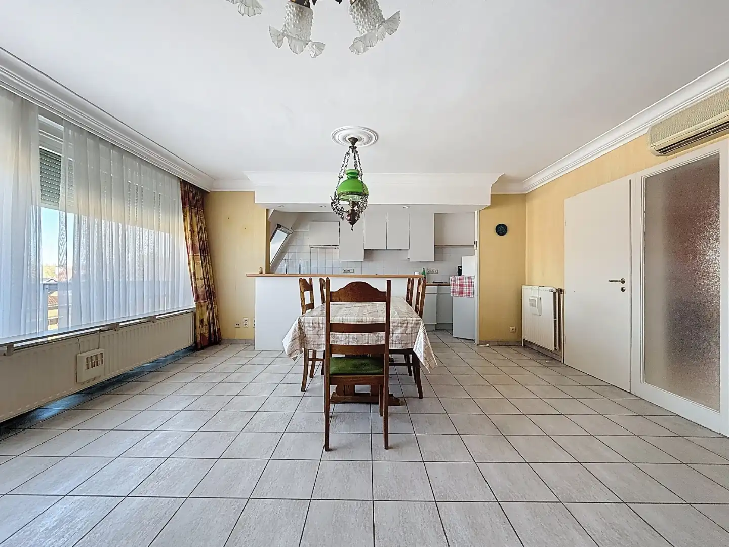 Centraal gelegen dakappartement met 2 slaapkamers in Nieuwpoort-Stad foto 3