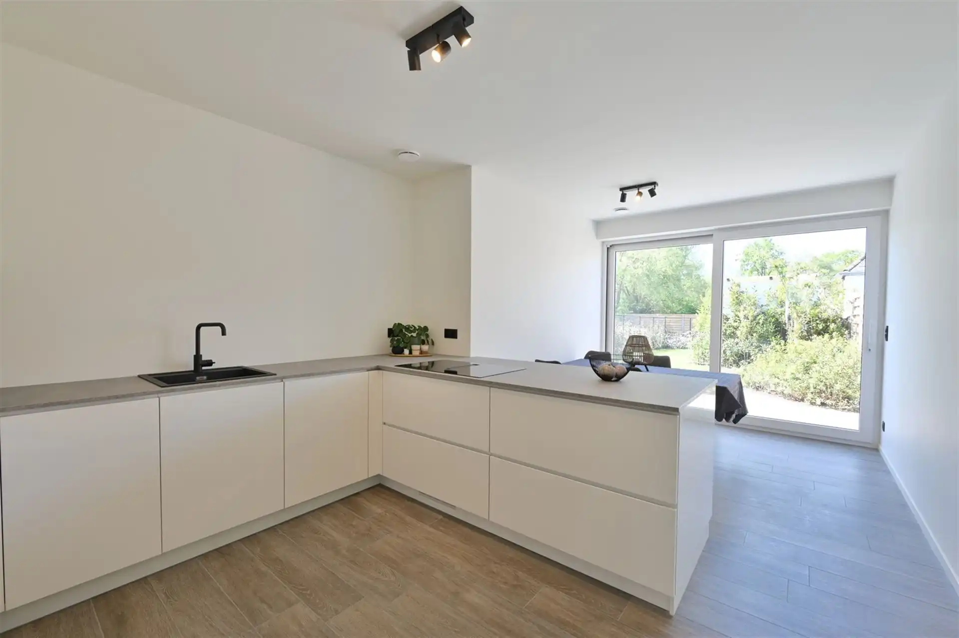 Vernieuwbouw met 3 slpks foto 5