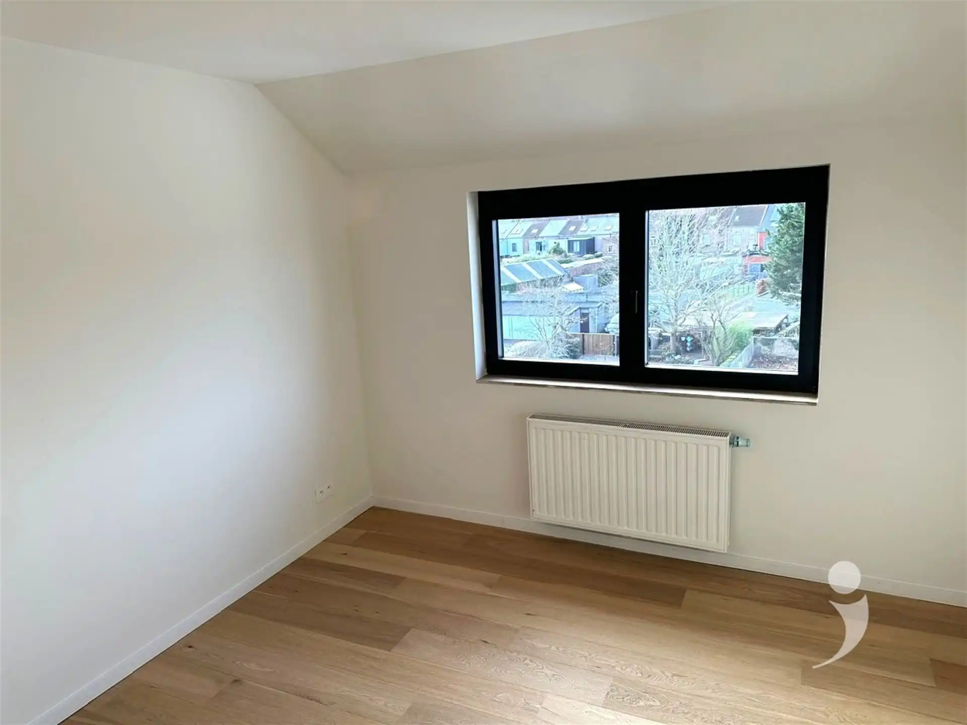 Knap vernieuwbouwappartement foto 10
