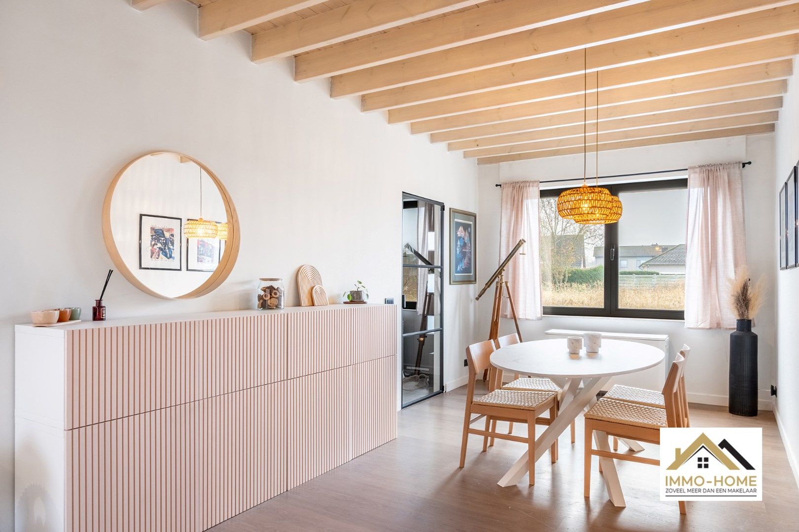 Prachtige gerenoveerde woning !!!! foto 8